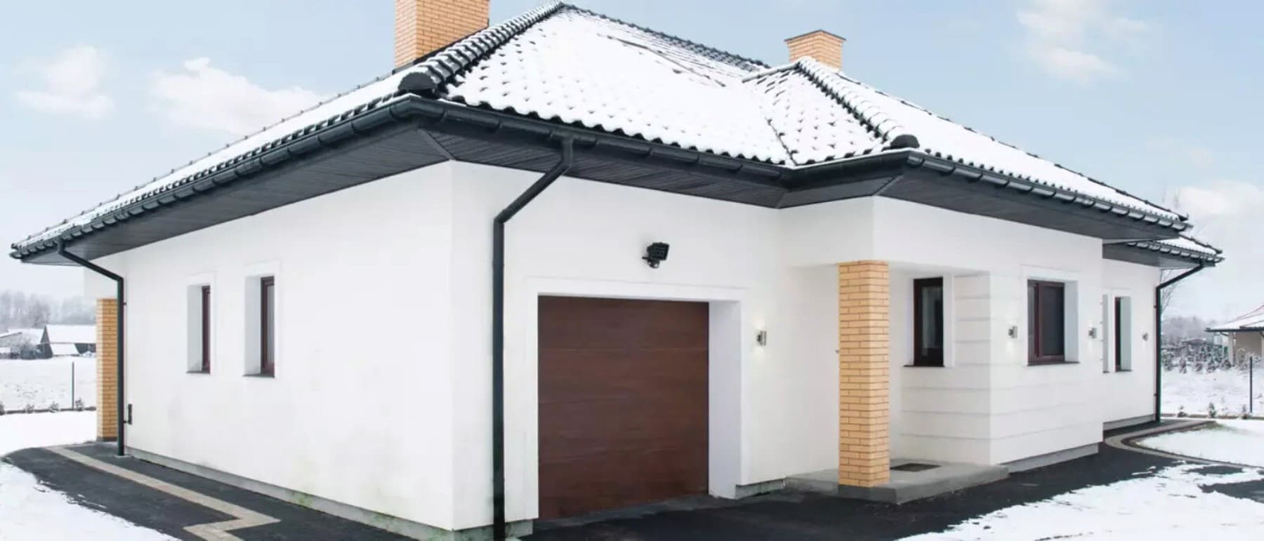 Indsneet hus