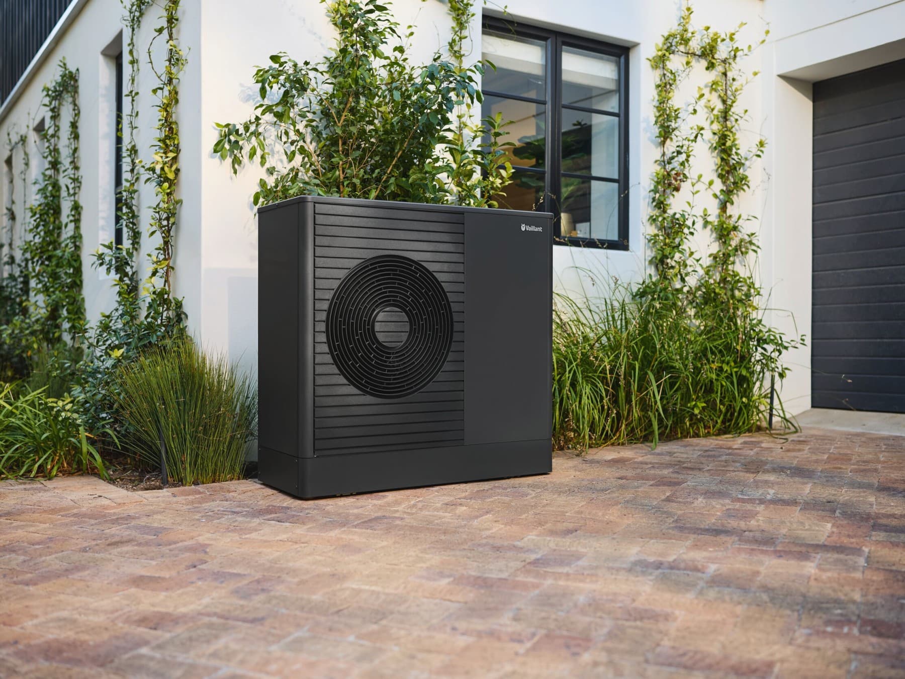 aroTHERM plus